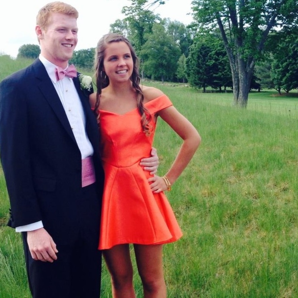 C/MEO off the shoulder mini dress. Worn Once. Perfect new condition!